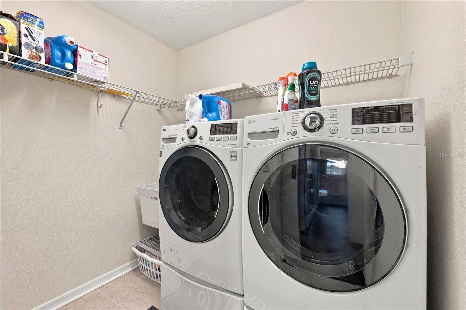 8708 CHARMING KNOLL COURT, Tampa, FL 33635 8708 CHARMING KNOLL COURT, Tampa, FL 33635