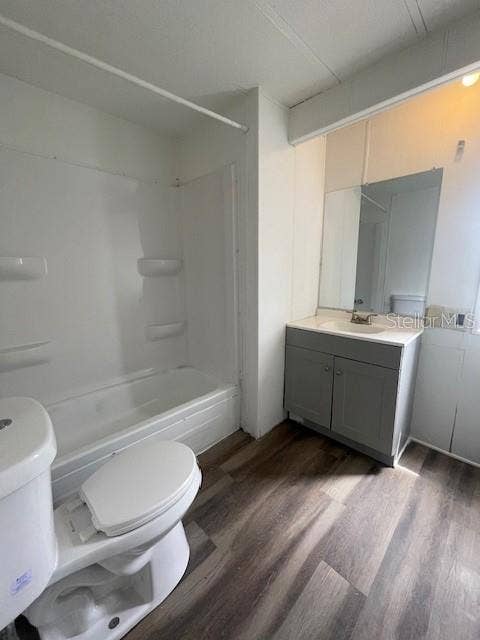 3245 E MAIN STREET, #3, Lakeland, FL 33807 3245 E MAIN STREET, #3, Lakeland, FL 33807