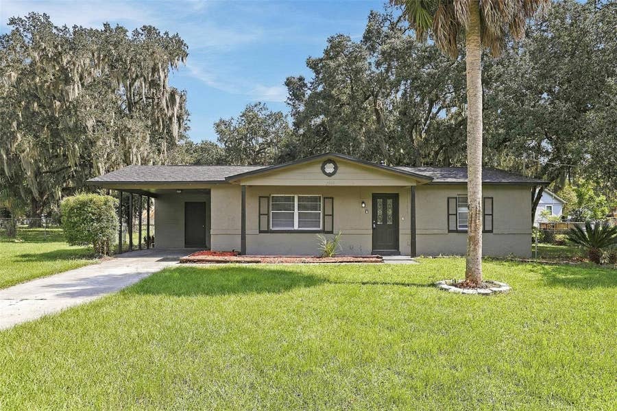 Property photo for 2909 N PINEWAY DRIVE, Plant City, FL