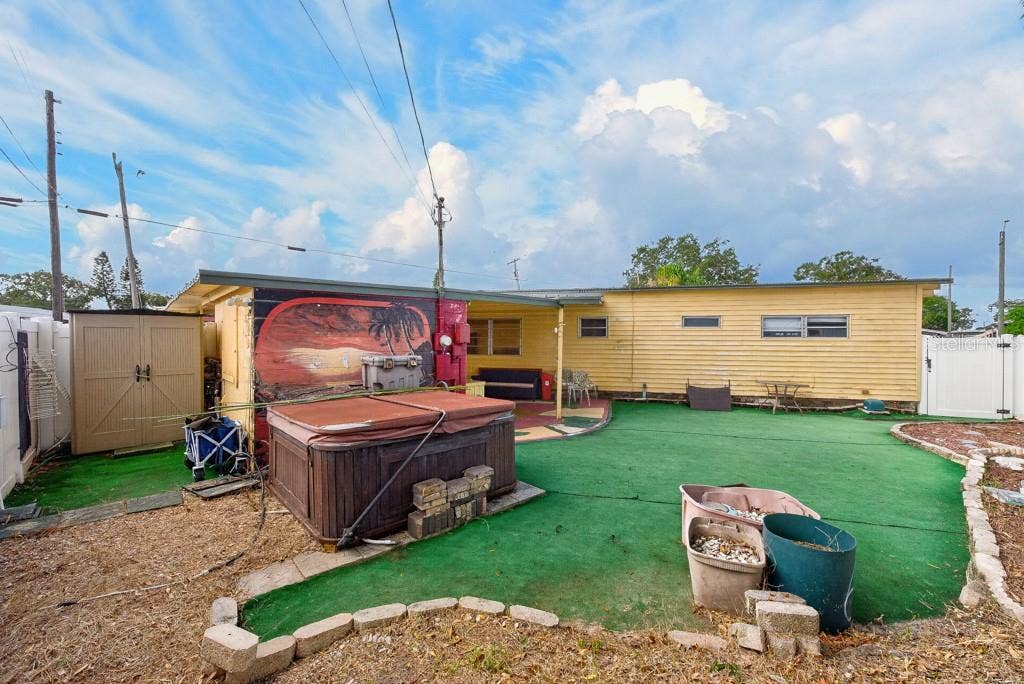 1744 HOYLE DRIVE, Holiday, FL 34691 1744 HOYLE DRIVE, Holiday, FL 34691