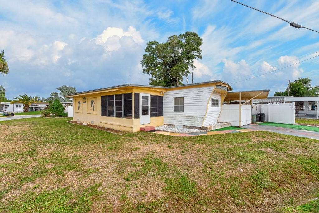 1744 HOYLE DRIVE, Holiday, FL 34691 1744 HOYLE DRIVE, Holiday, FL 34691