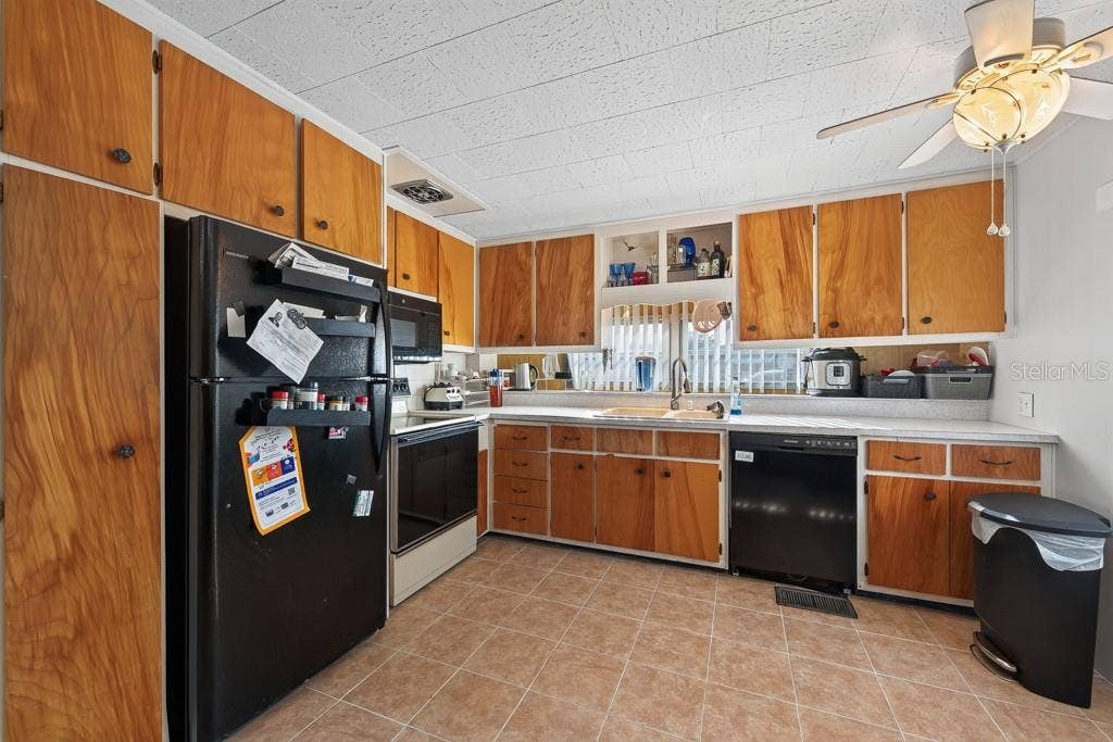 1744 HOYLE DRIVE, Holiday, FL 34691 1744 HOYLE DRIVE, Holiday, FL 34691