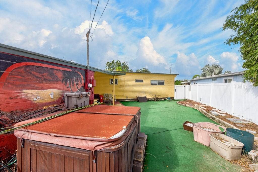 1744 HOYLE DRIVE, Holiday, FL 34691 1744 HOYLE DRIVE, Holiday, FL 34691