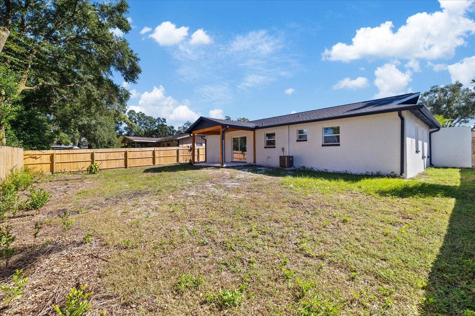517 FALKIRK AVENUE, Valrico, FL 33594 517 FALKIRK AVENUE, Valrico, FL 33594