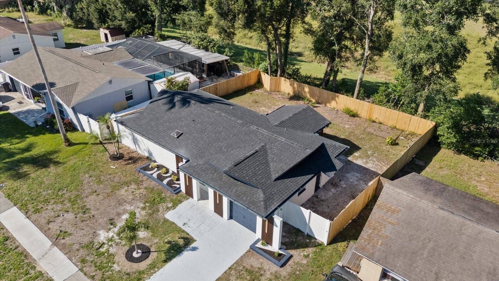 517 FALKIRK AVENUE, Valrico, FL 33594 517 FALKIRK AVENUE, Valrico, FL 33594