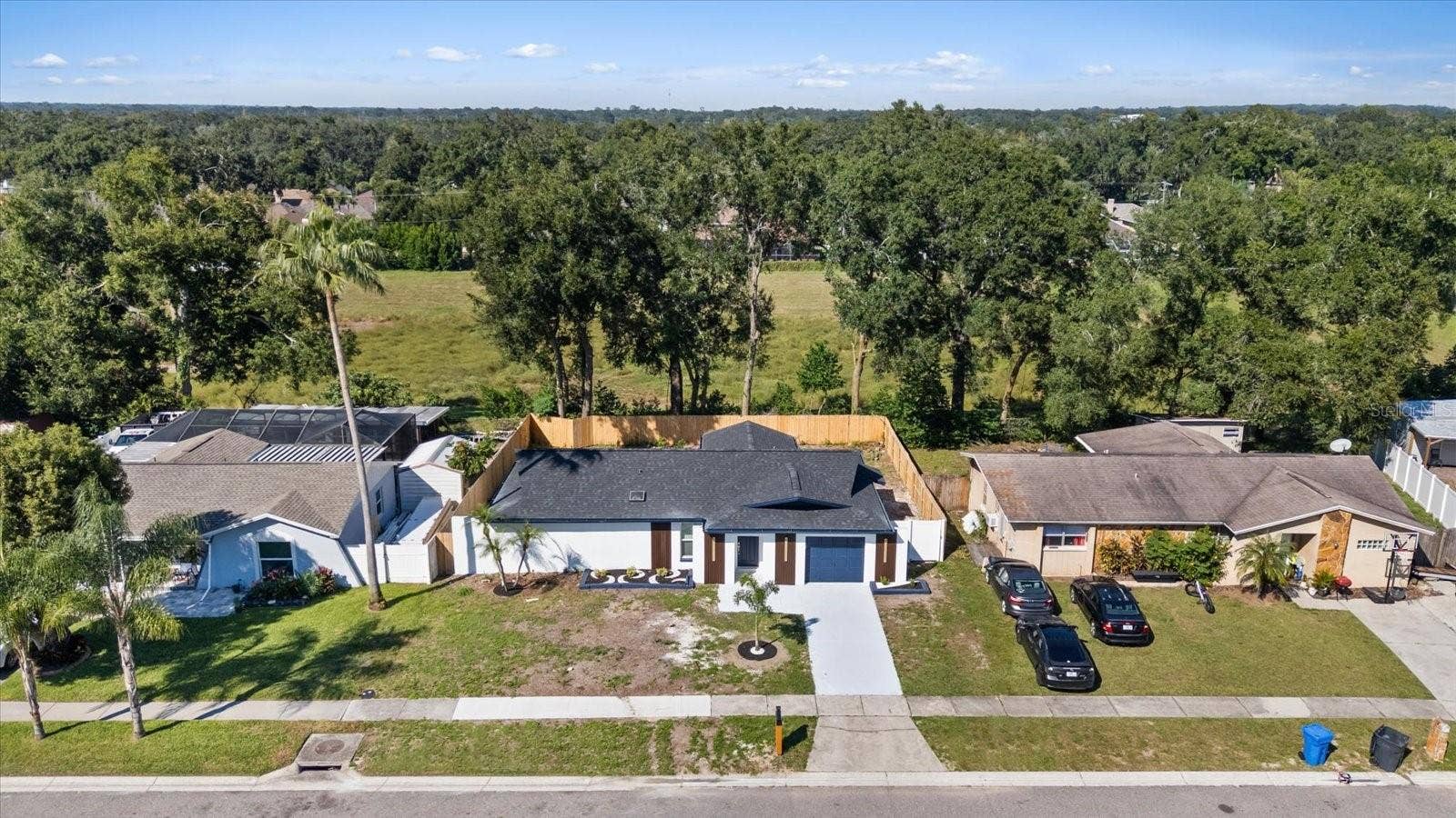 517 FALKIRK AVENUE, Valrico, FL 33594 517 FALKIRK AVENUE, Valrico, FL 33594