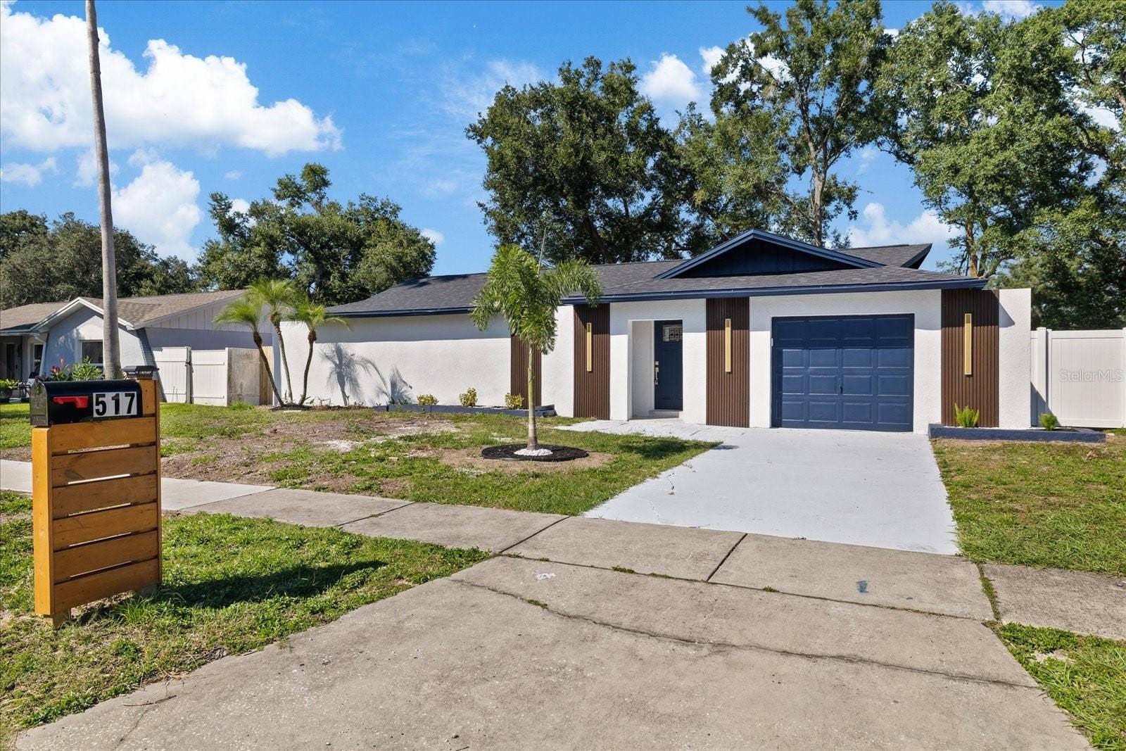 517 FALKIRK AVENUE, Valrico, FL 33594 517 FALKIRK AVENUE, Valrico, FL 33594