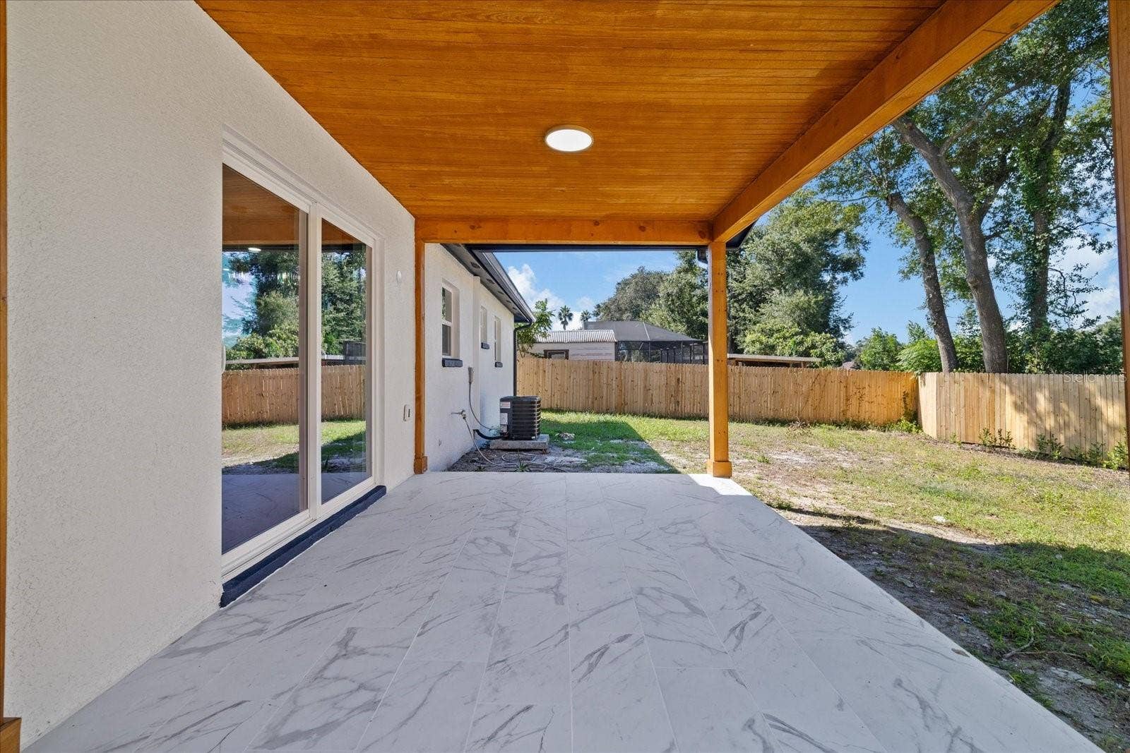 517 FALKIRK AVENUE, Valrico, FL 33594 517 FALKIRK AVENUE, Valrico, FL 33594
