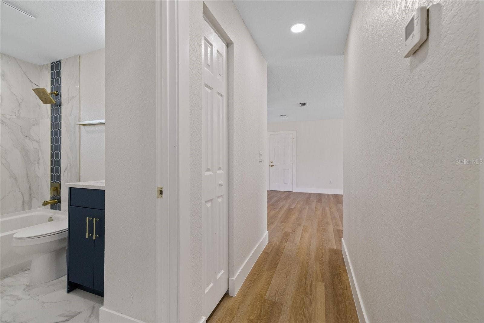 517 FALKIRK AVENUE, Valrico, FL 33594 517 FALKIRK AVENUE, Valrico, FL 33594