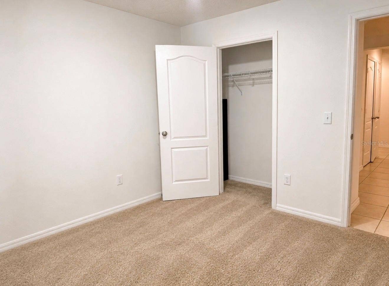 6924 REDBAY DRIVE, Brooksville, FL 34602 6924 REDBAY DRIVE, Brooksville, FL 34602