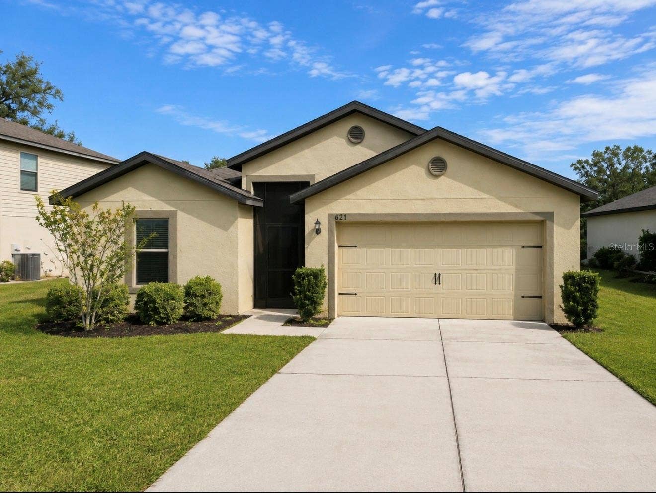6924 REDBAY DRIVE, Brooksville, FL 34602 6924 REDBAY DRIVE, Brooksville, FL 34602