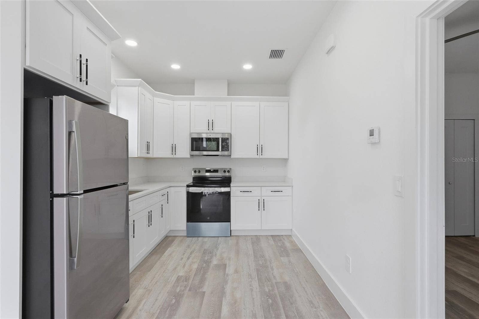 926 11TH AVENUE S, St Petersburg, FL 33705