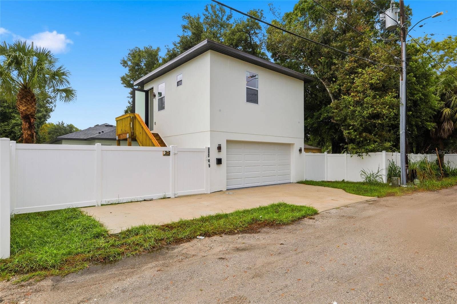 926 11TH AVENUE S, St Petersburg, FL 33705