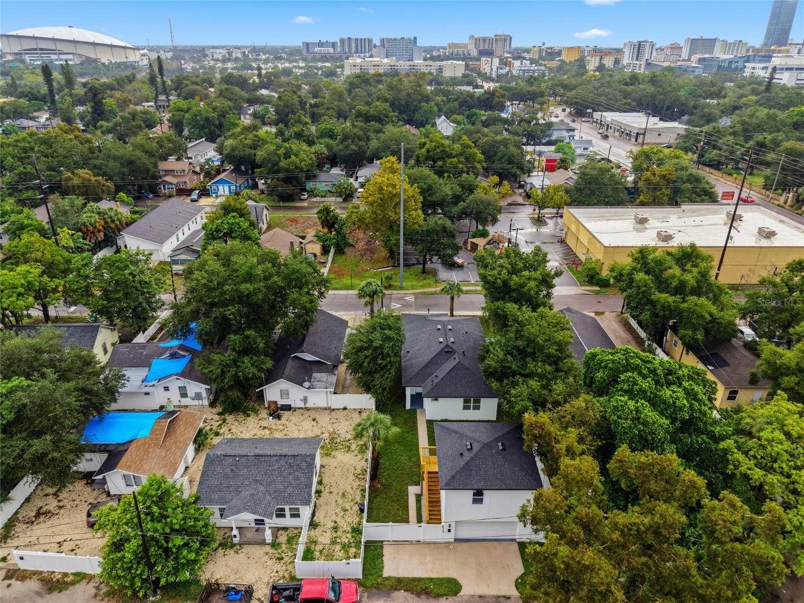926 11TH AVENUE S, St Petersburg, FL 33705