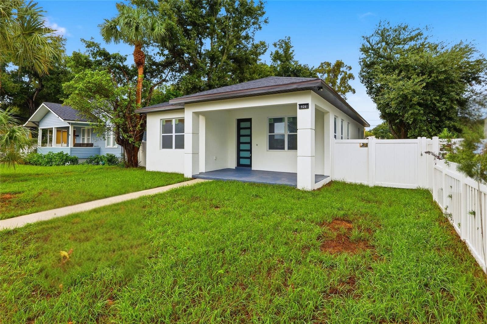 926 11TH AVENUE S, St Petersburg, FL 33705
