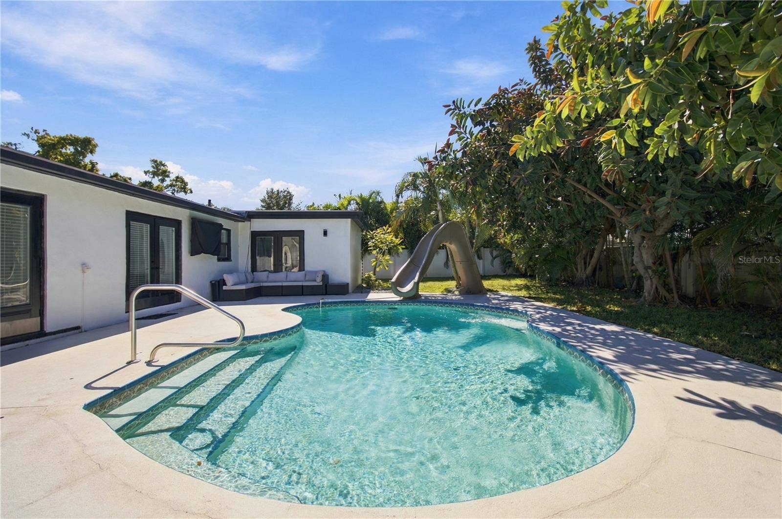 4600 BAYSHORE BOULEVARD NE, St Petersburg, FL 33703 Private Pool and Fenced in Yard