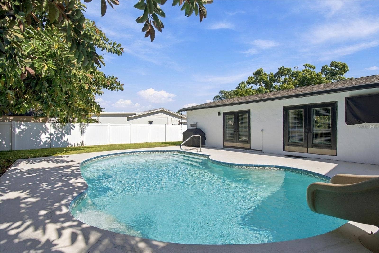 4600 BAYSHORE BOULEVARD NE, St Petersburg, FL 33703 4600 BAYSHORE BOULEVARD NE, St Petersburg, FL 33703