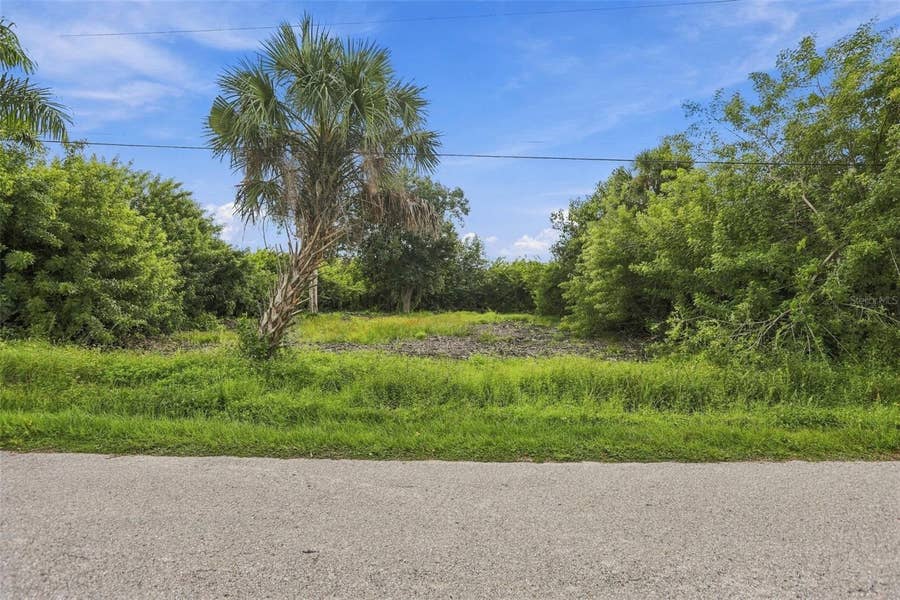 Property photo for 861 BURLAND STREET, Punta Gorda, FL