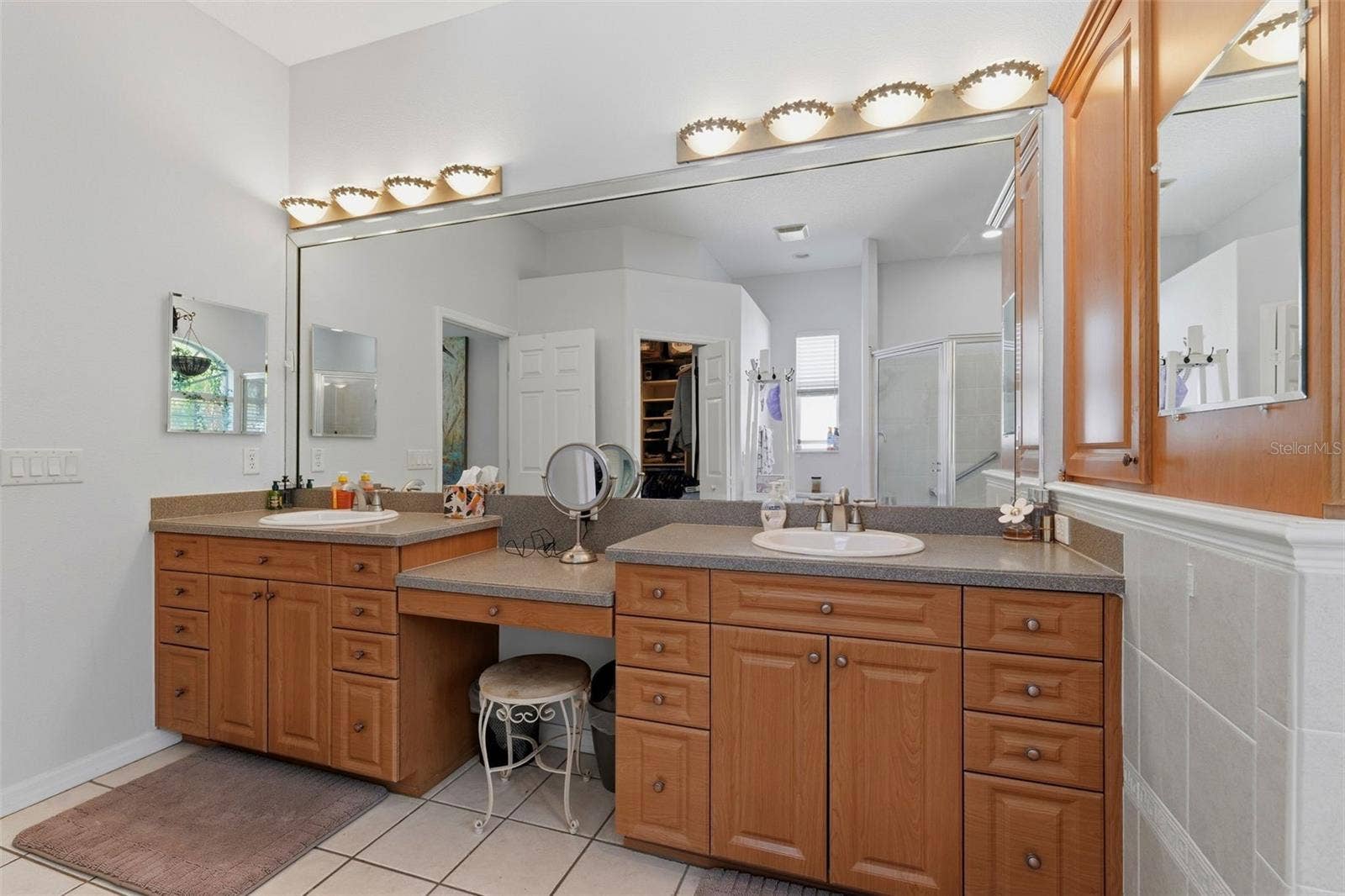 Double Vanity