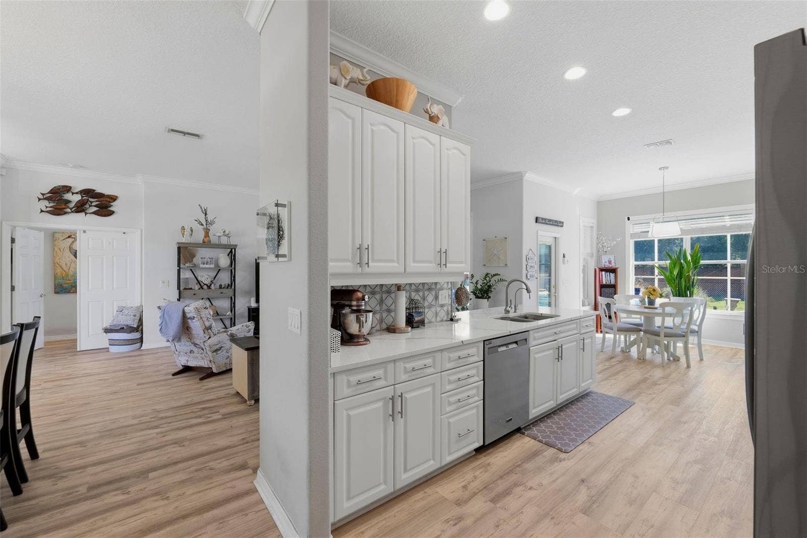 Open Kitchen