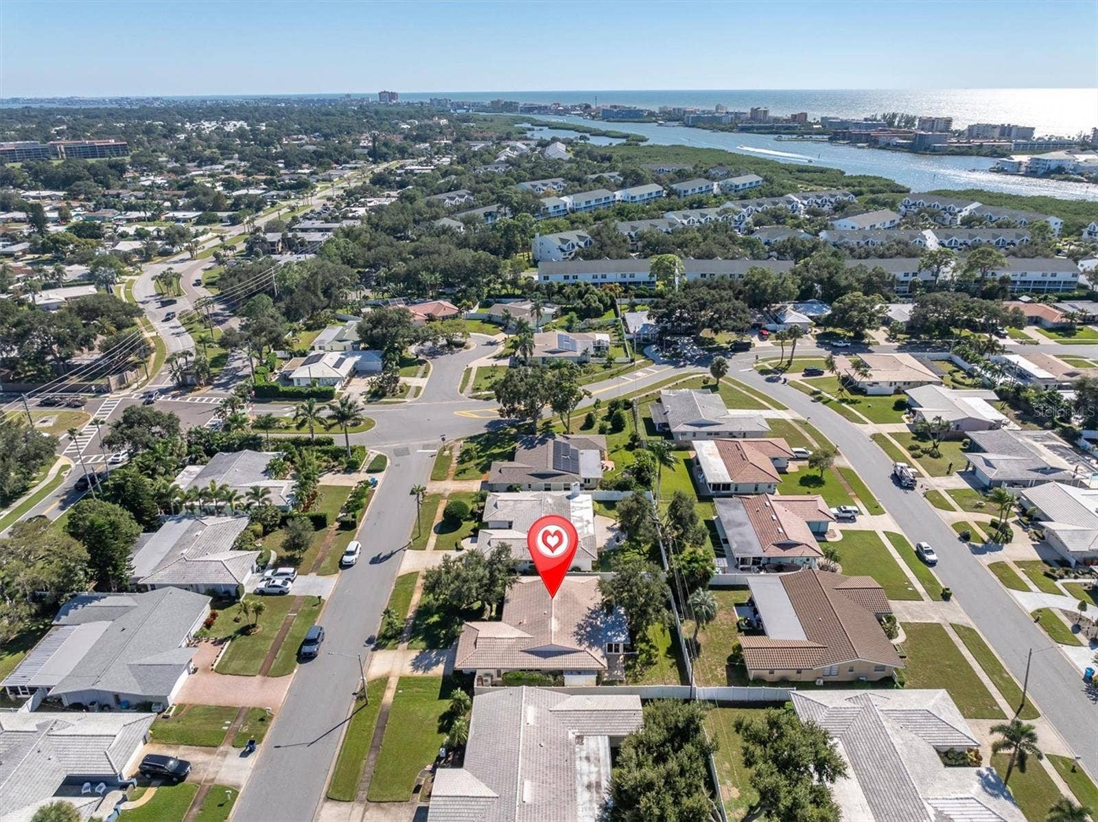 10248 IMPERIAL POINT DRIVE E, Largo, FL 33774 10248 IMPERIAL POINT DRIVE E, Largo, FL 33774