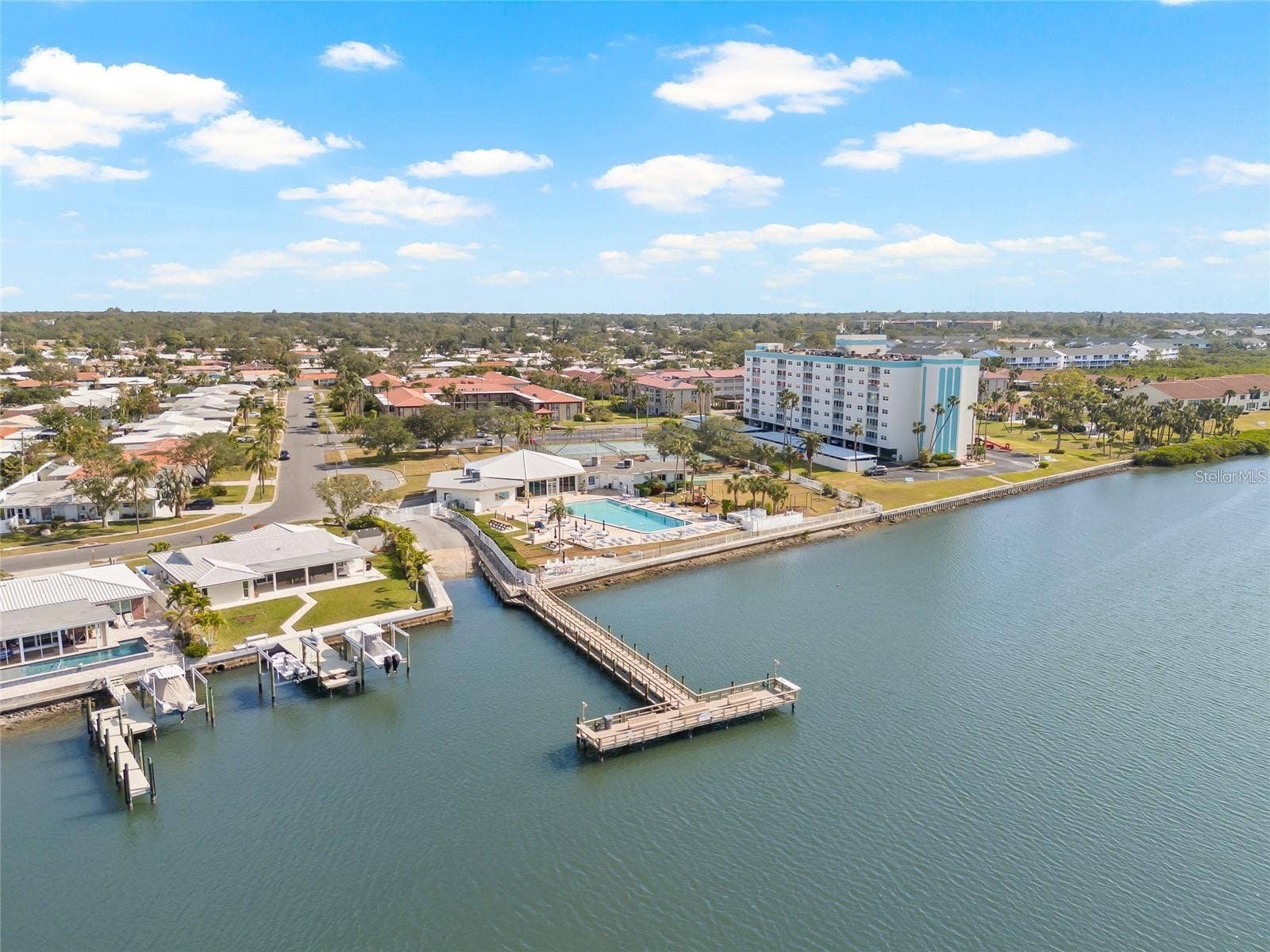 10248 IMPERIAL POINT DRIVE E, Largo, FL 33774 10248 IMPERIAL POINT DRIVE E, Largo, FL 33774