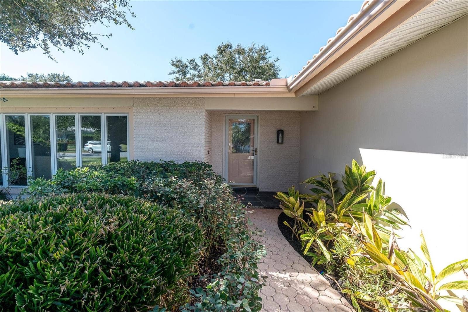 10248 IMPERIAL POINT DRIVE E, Largo, FL 33774 10248 IMPERIAL POINT DRIVE E, Largo, FL 33774