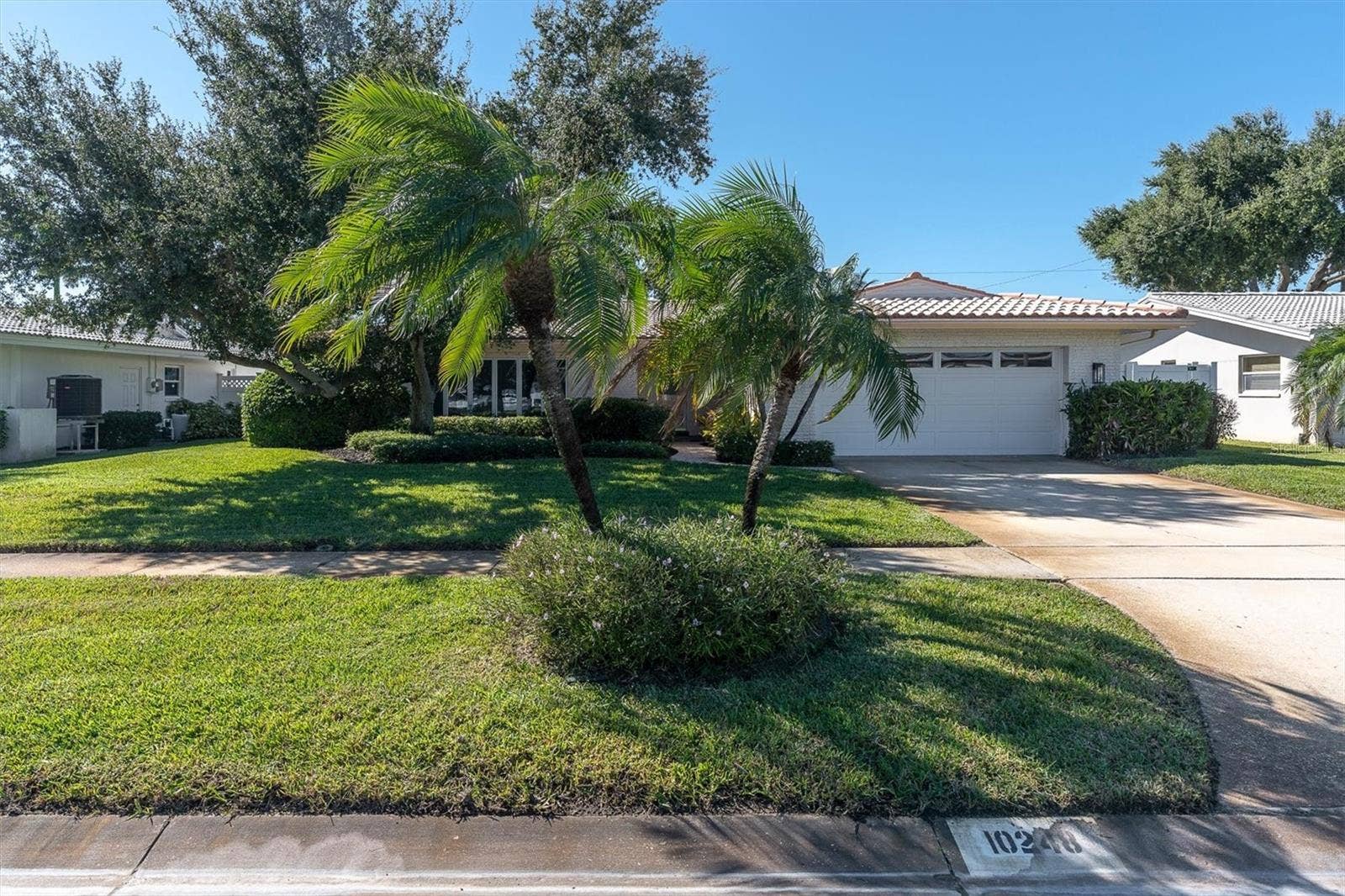 10248 IMPERIAL POINT DRIVE E, Largo, FL 33774 10248 IMPERIAL POINT DRIVE E, Largo, FL 33774
