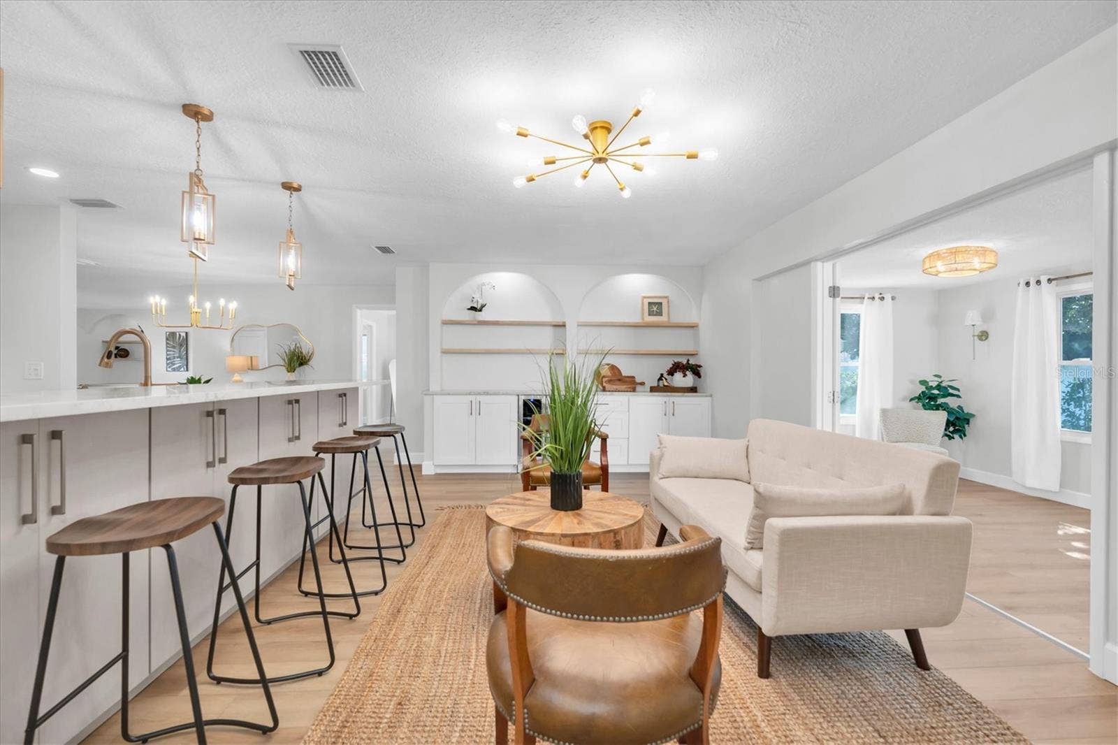 10248 IMPERIAL POINT DRIVE E, Largo, FL 33774 10248 IMPERIAL POINT DRIVE E, Largo, FL 33774