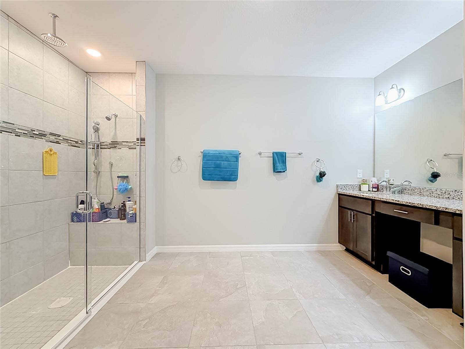 Primary En Suite