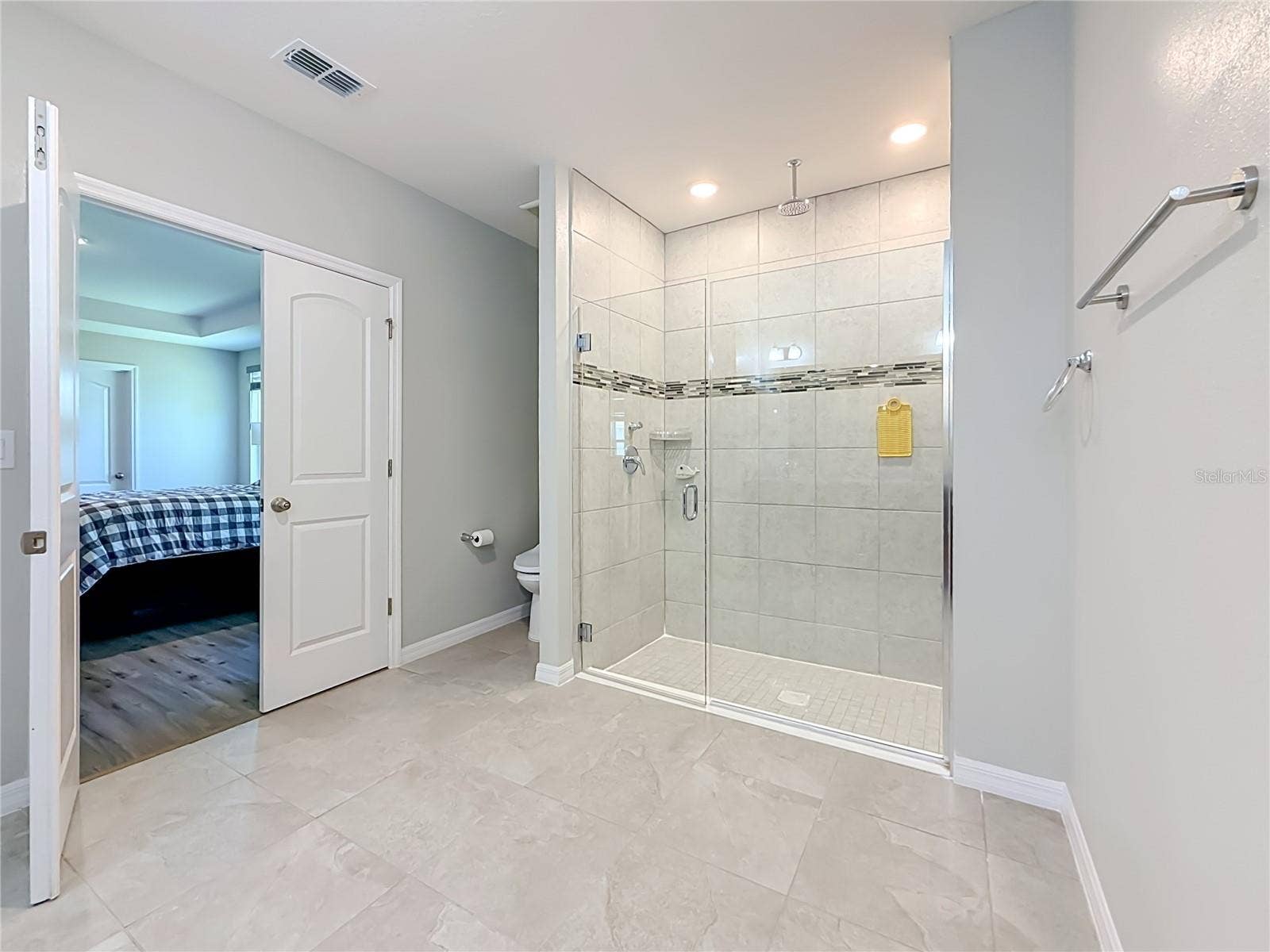 Primary En Suite