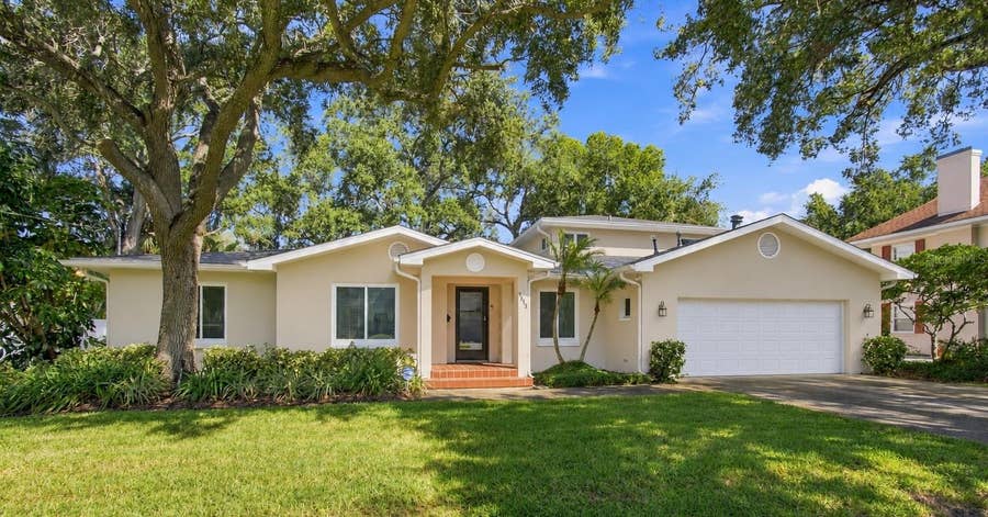 Property photo for 3913 W BARCELONA STREET, Tampa, FL