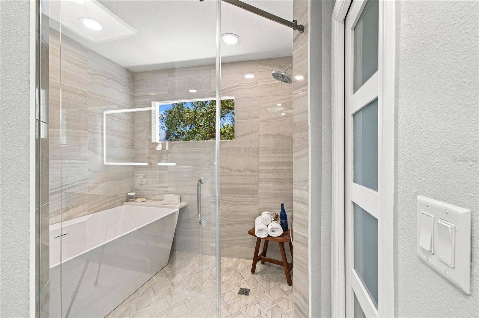 Primary Bathroom (Second Floor)