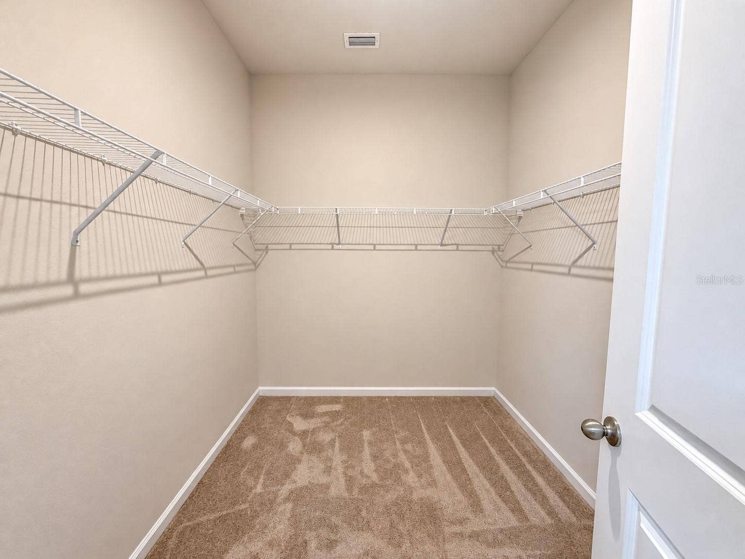 29307 MEADOWCROFT AVENUE, Wesley Chapel, FL 33544