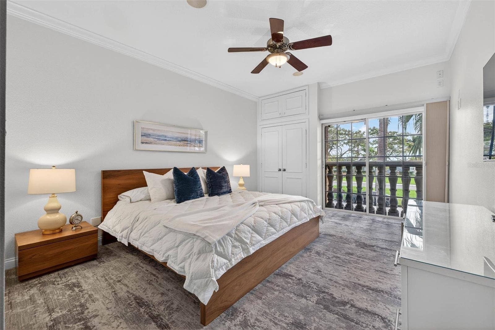 922 N SHORE DRIVE NE, St Petersburg, FL 33701 922 N SHORE DRIVE NE, St Petersburg, FL 33701