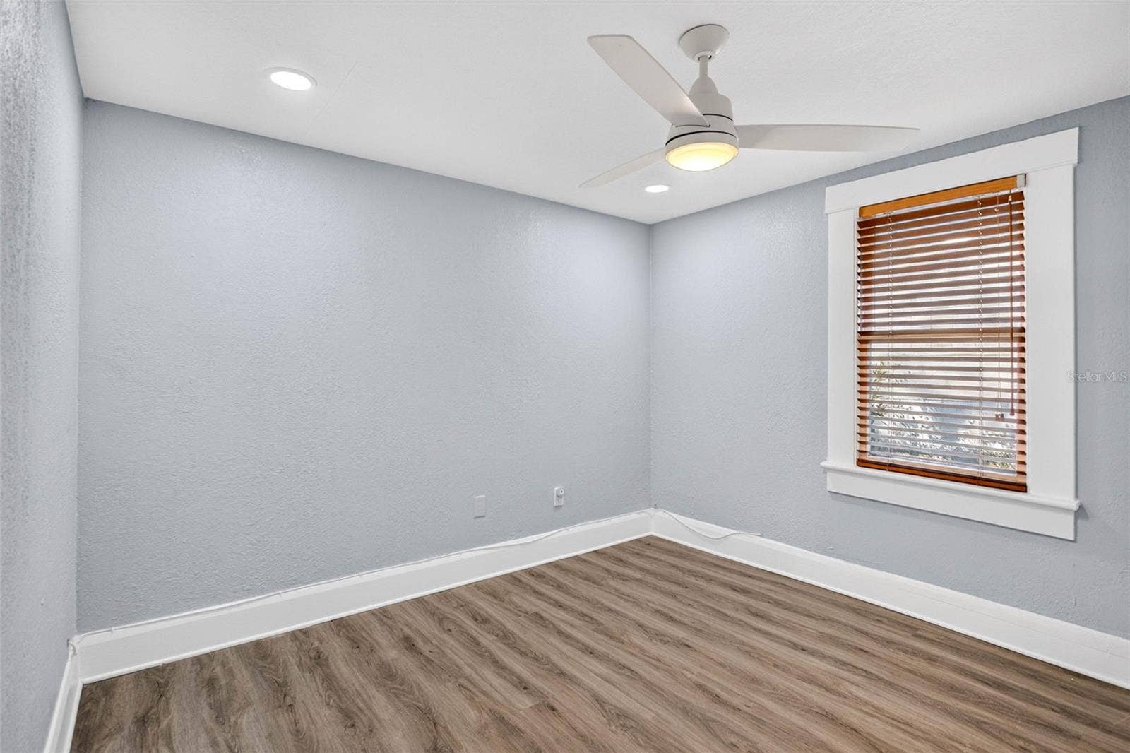224 W JEAN STREET, Tampa, FL 33604 224 W JEAN STREET, Tampa, FL 33604