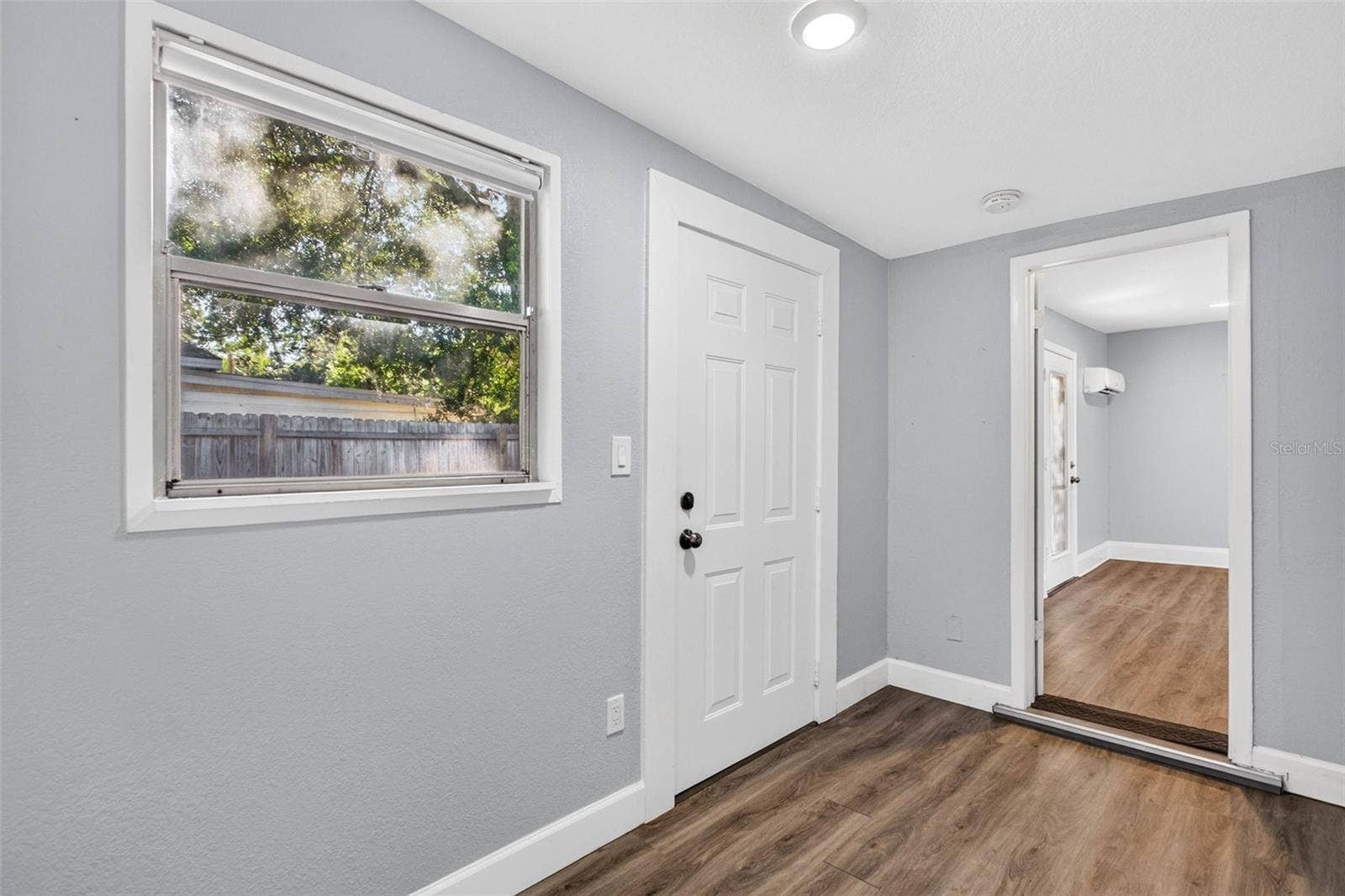 224 W JEAN STREET, Tampa, FL 33604 224 W JEAN STREET, Tampa, FL 33604
