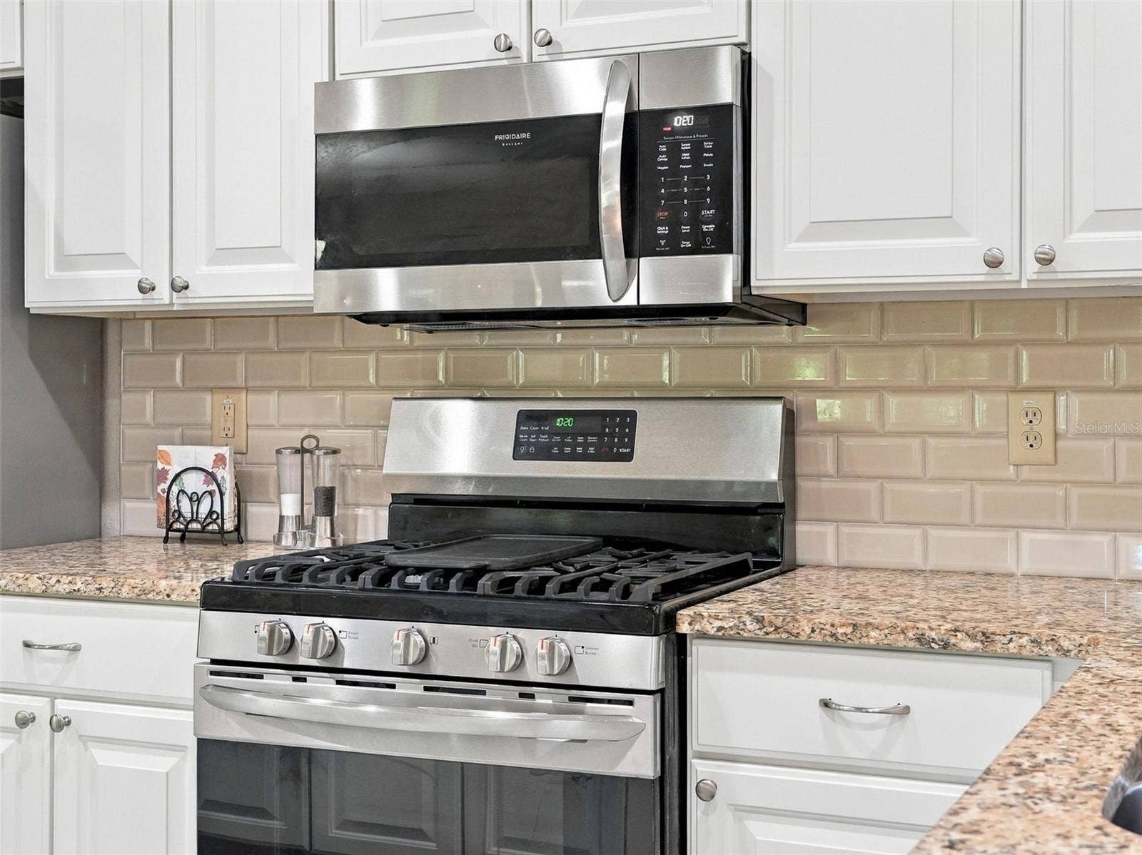 8037 SW 81ST LOOP, Ocala, FL 34476 8037 SW 81ST LOOP, Ocala, FL 34476