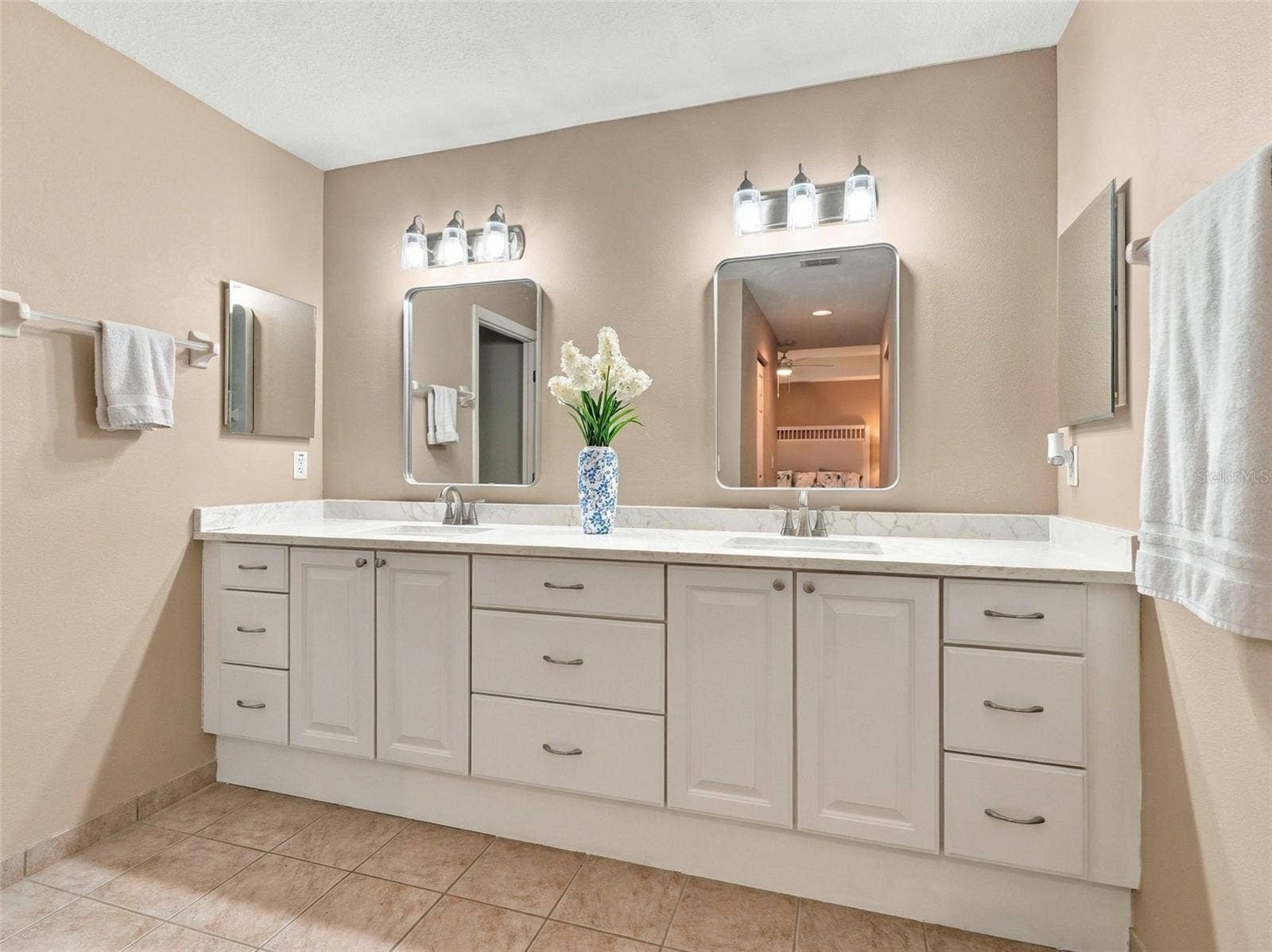 8037 SW 81ST LOOP, Ocala, FL 34476 8037 SW 81ST LOOP, Ocala, FL 34476