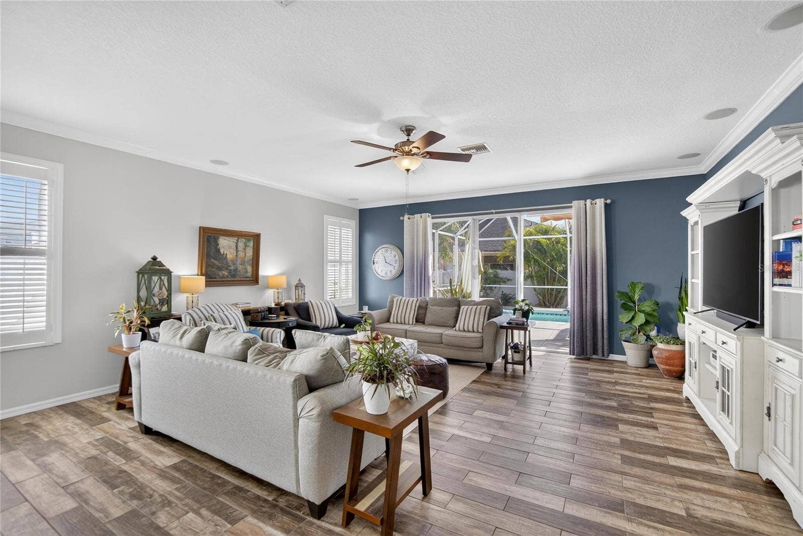 417 STONE BRIAR DRIVE, Ruskin, FL 33570 417 STONE BRIAR DRIVE, Ruskin, FL 33570