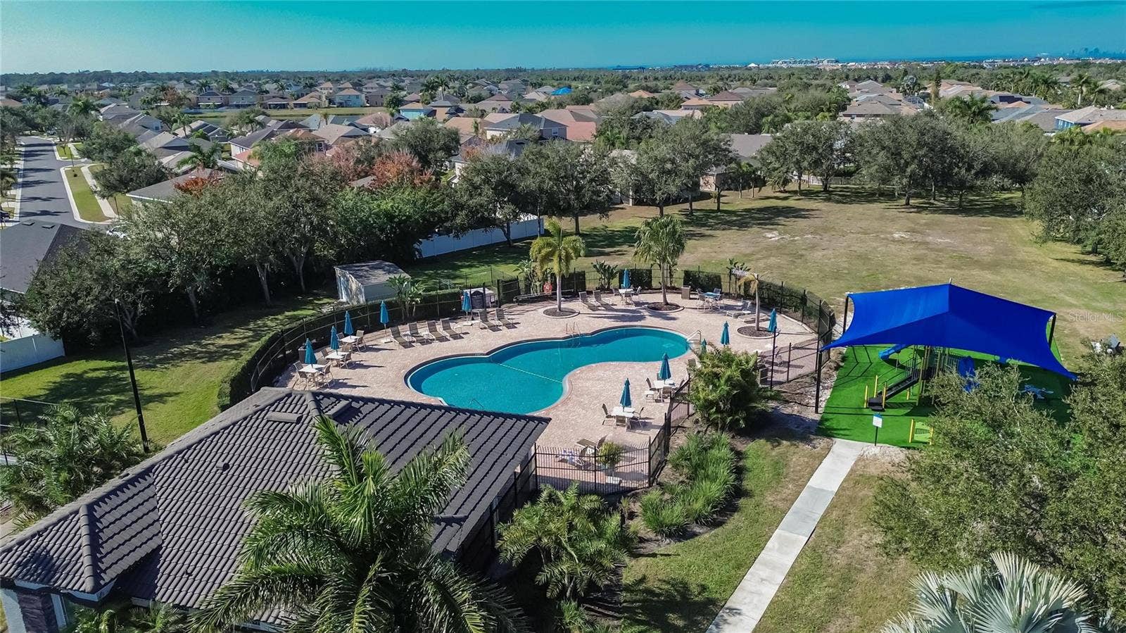 417 STONE BRIAR DRIVE, Ruskin, FL 33570 417 STONE BRIAR DRIVE, Ruskin, FL 33570