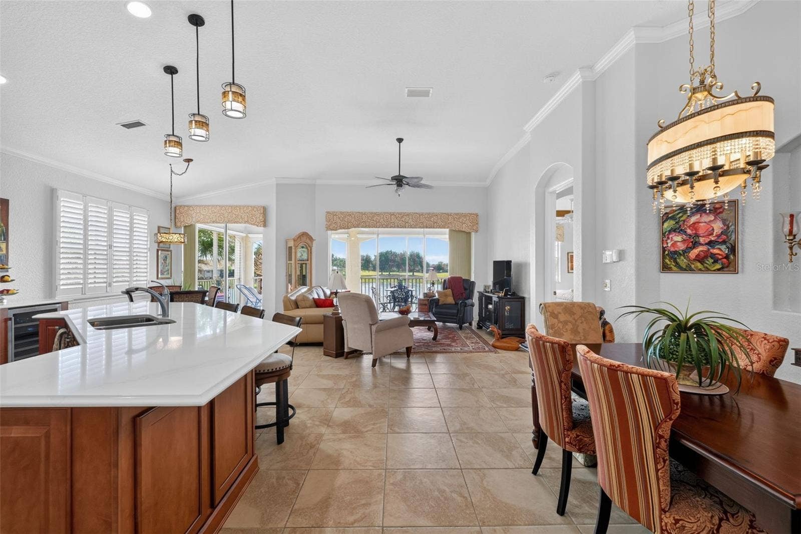 1360 EMERALD DUNES DRIVE, Sun City Center, FL 33573 Great room