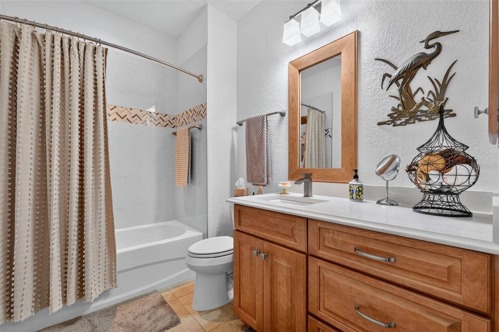 1360 EMERALD DUNES DRIVE, Sun City Center, FL 33573 Bathroom 2