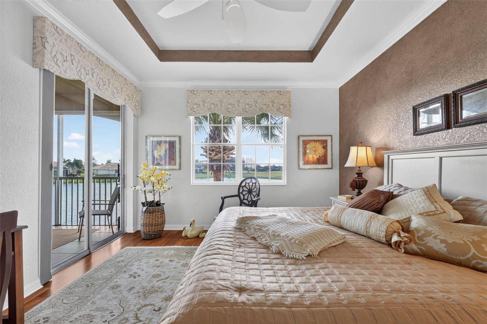 1360 EMERALD DUNES DRIVE, Sun City Center, FL 33573 Primary bedroom