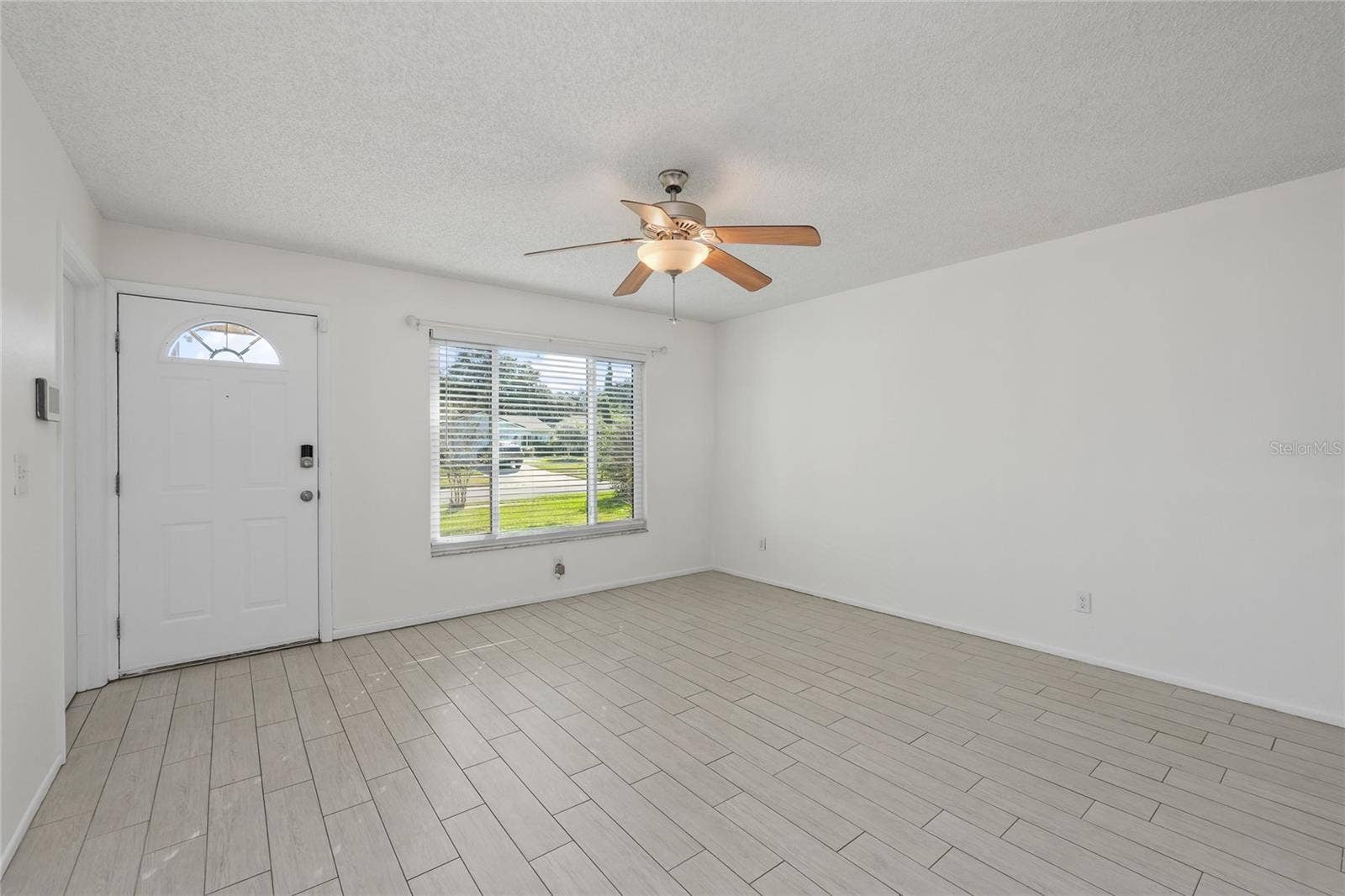 3266 PINE HAVEN DR, Clearwater, FL 33761