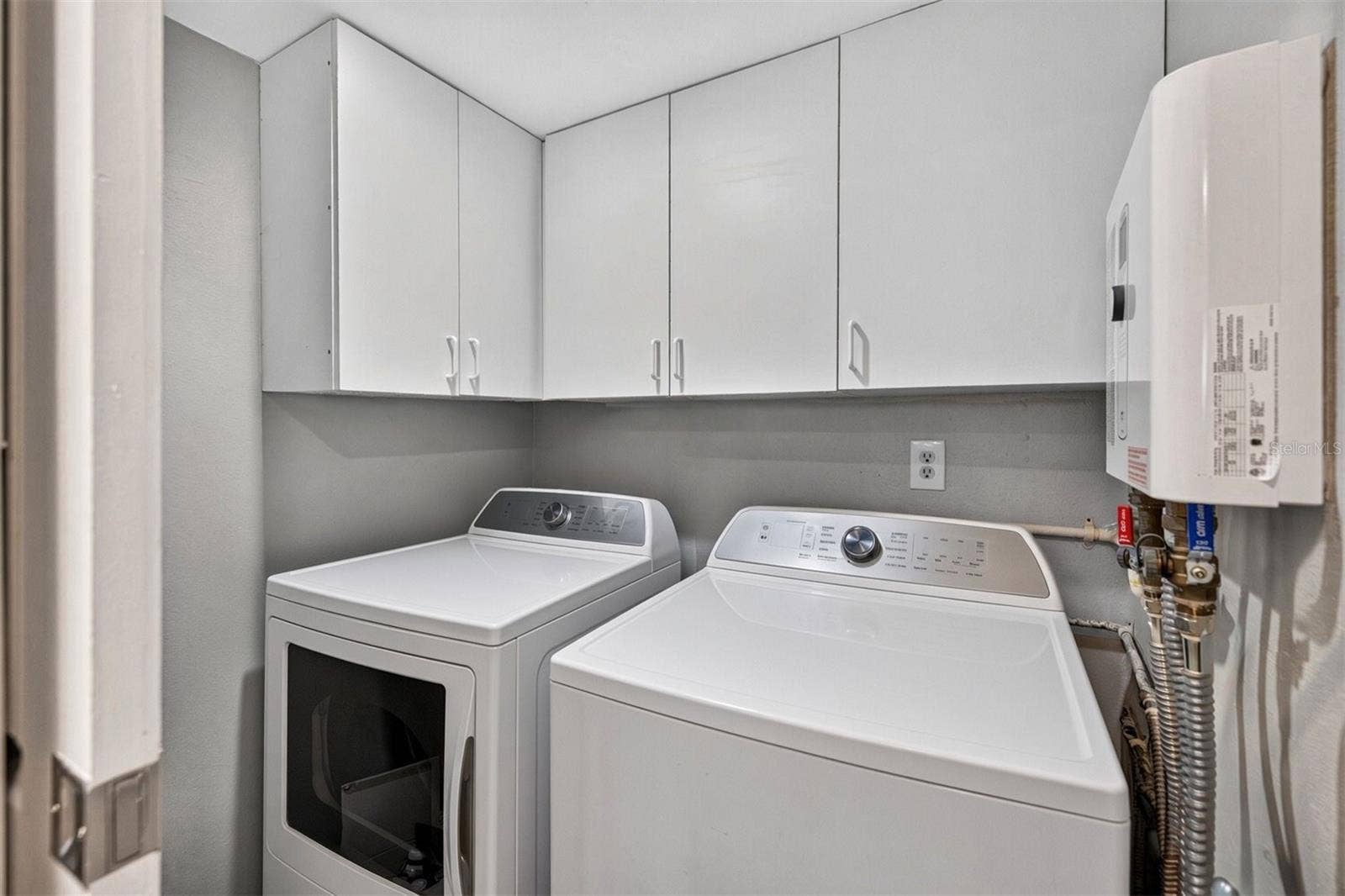 6447 CAPE HATTERAS WAY NE, #2, St Petersburg, FL 33702 6447 CAPE HATTERAS WAY NE, #2, St Petersburg, FL 33702