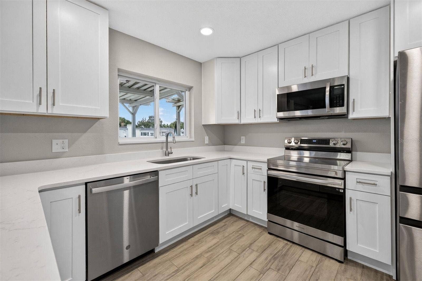6447 CAPE HATTERAS WAY NE, #2, St Petersburg, FL 33702 6447 CAPE HATTERAS WAY NE, #2, St Petersburg, FL 33702