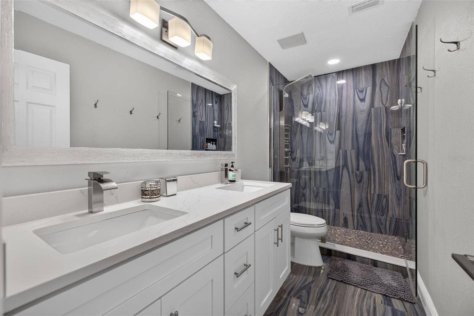 6447 CAPE HATTERAS WAY NE, #2, St Petersburg, FL 33702 6447 CAPE HATTERAS WAY NE, #2, St Petersburg, FL 33702