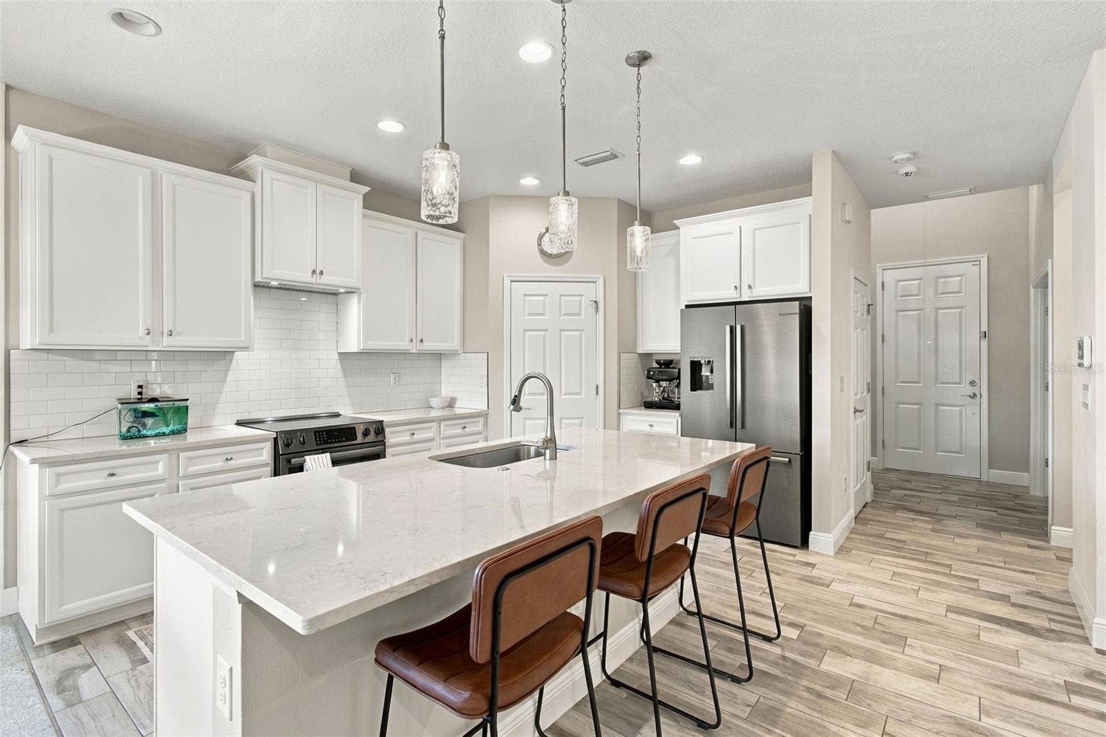12401 TRIPLE CREEK BOULEVARD, Riverview, FL 33579 12401 TRIPLE CREEK BOULEVARD, Riverview, FL 33579