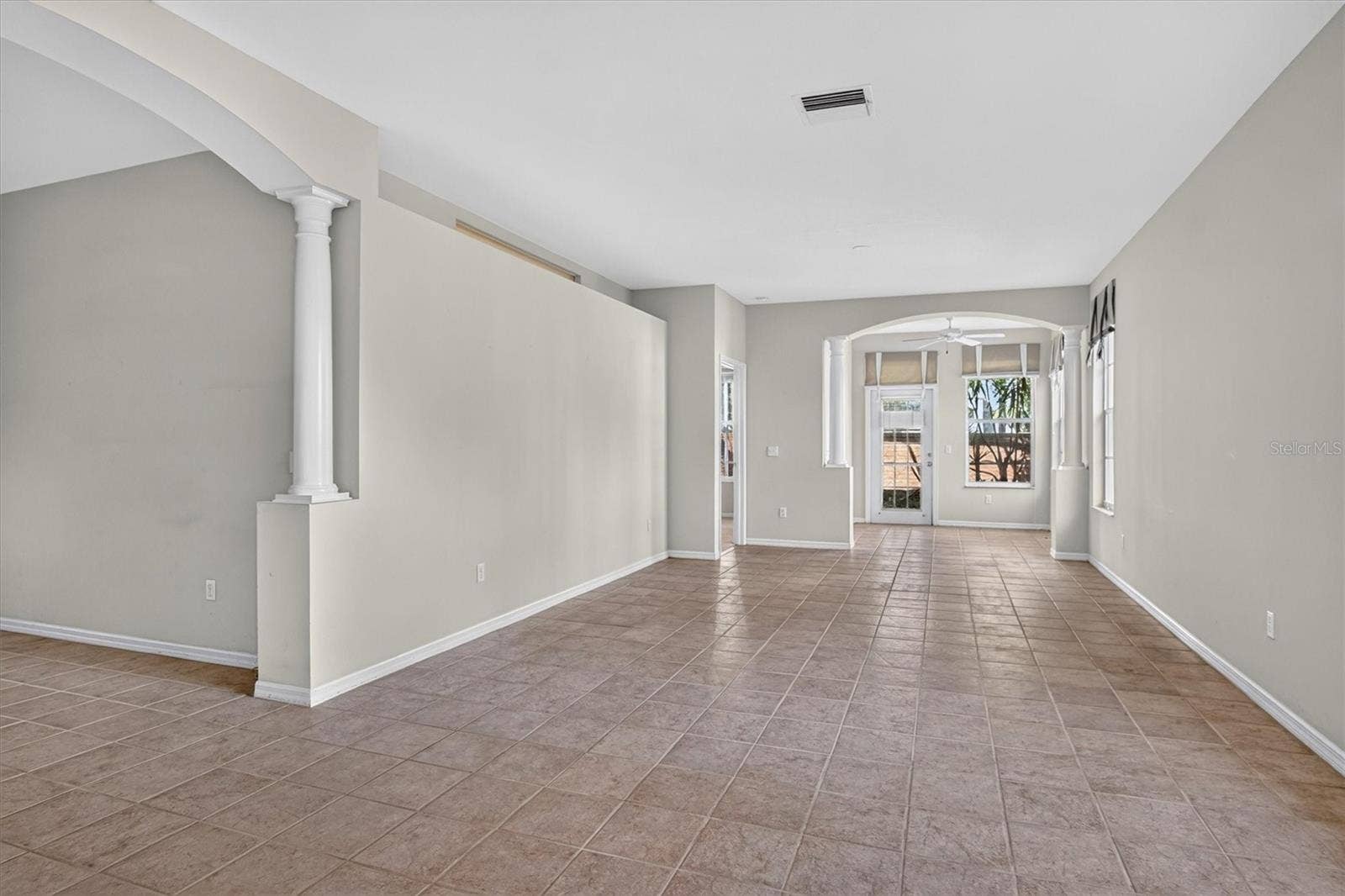 19122 DOVES LANDING DRIVE, Tampa, FL 33647 19122 DOVES LANDING DRIVE, Tampa, FL 33647